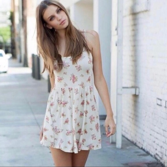 Brandy Melville Dresses & Skirts - Brandy Melville Nora Dress in Cream Floral